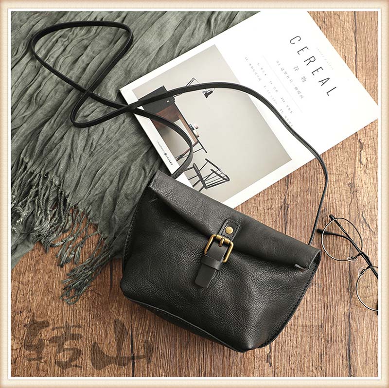 Jenya/Ujhin Vintage Leather Bag
